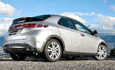 The Honda Civic Si has the looks to trump just about any hatch. The Honda Civic Si has the looks to trump just about any hatch.